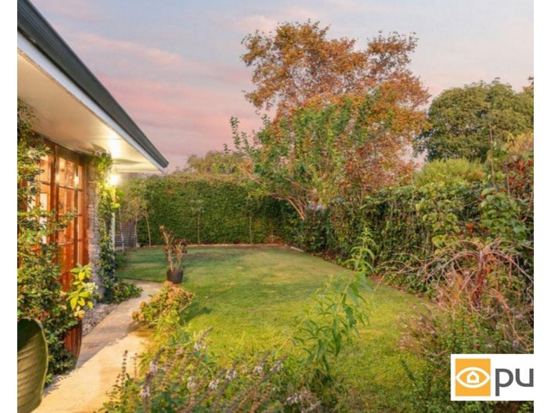 1 Waroonga Road, Nedlands WA 6009