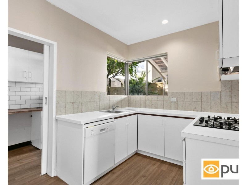 1/20 Queenslea Drive, Claremont WA 6010