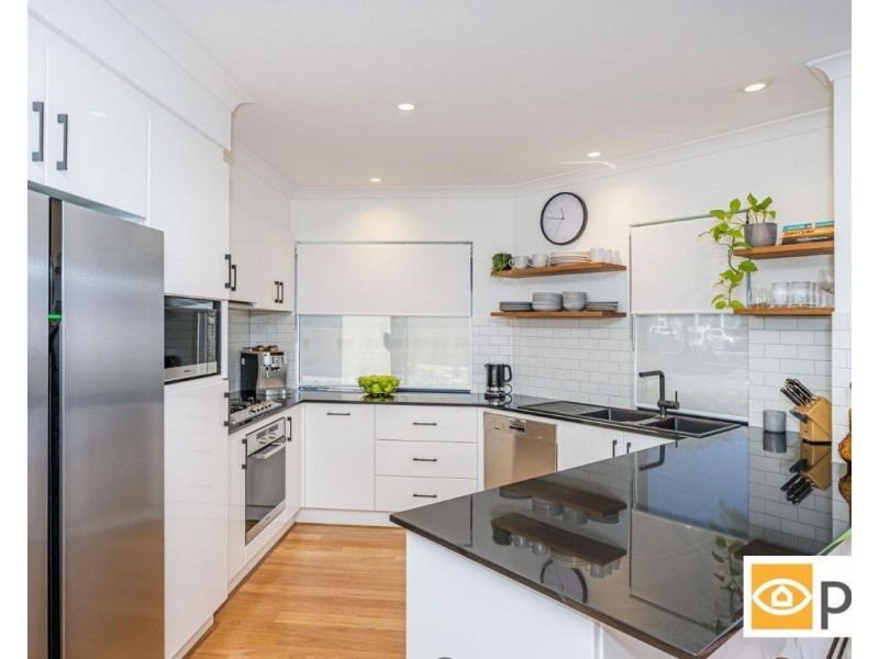 30 Pensioner Guard Road, North Fremantle WA 6159