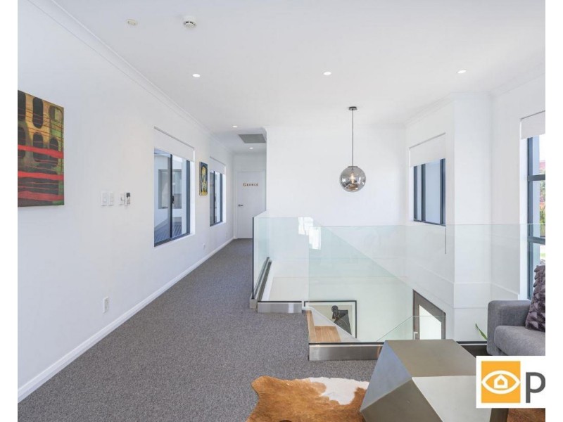 30 Pensioner Guard Road, North Fremantle WA 6159