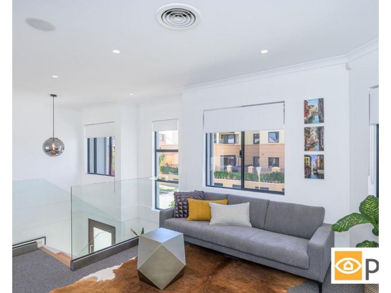 30 Pensioner Guard Road, North Fremantle WA 6159