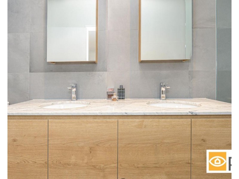 30 Pensioner Guard Road, North Fremantle WA 6159