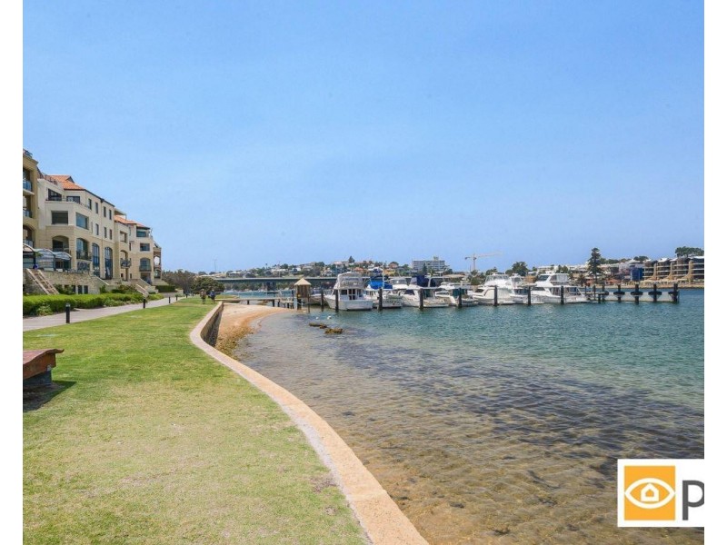 30 Pensioner Guard Road, North Fremantle WA 6159