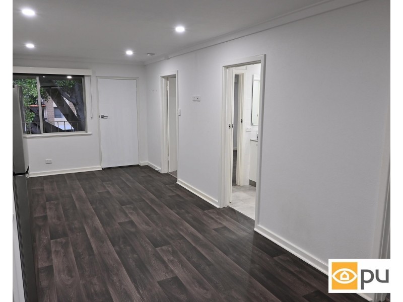 4/13 Currie Street, Jolimont WA 6014