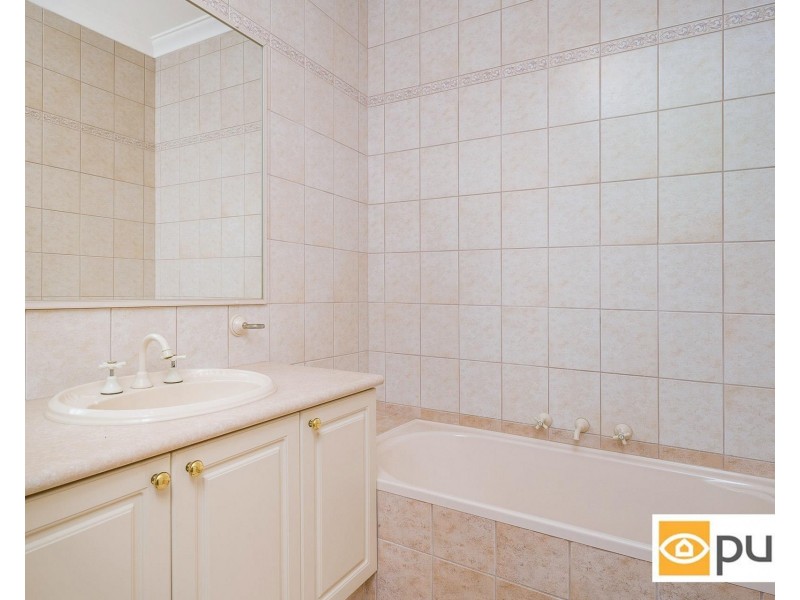 10C Hindmarsh Avenue, Yokine WA 6060
