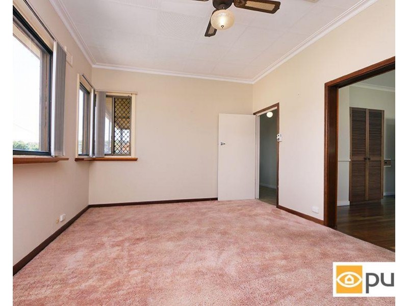 86 Winfield Street, Hamilton Hill WA 6163