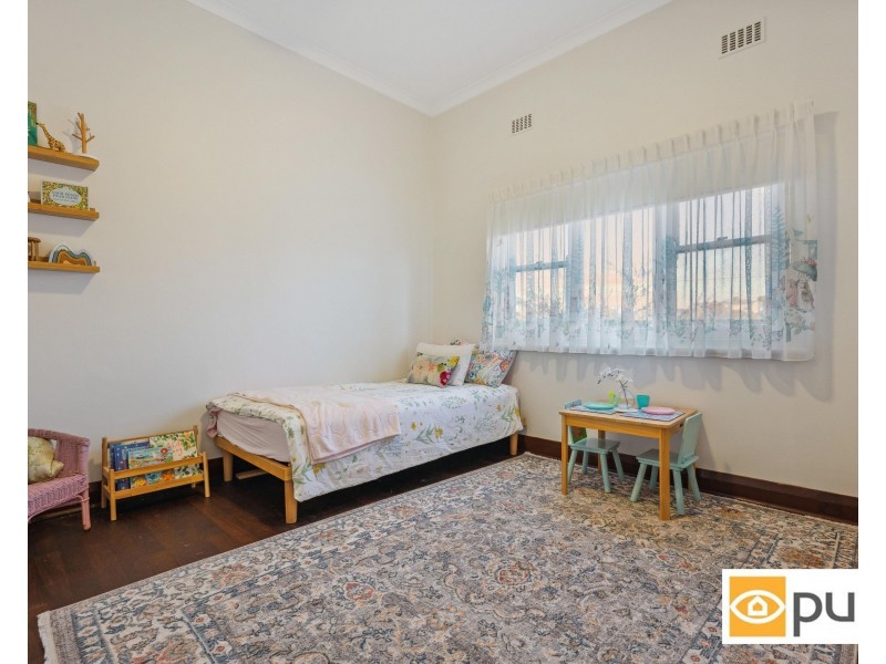 18 Newmarket Street, Beaconsfield WA 6162