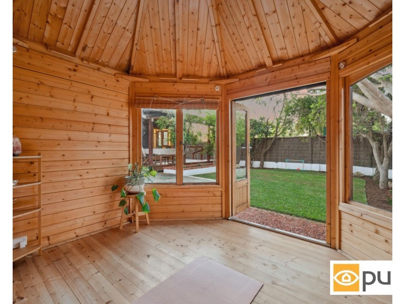 18 Newmarket Street, Beaconsfield WA 6162