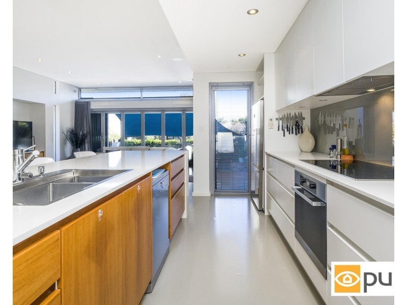 10 Hilda Street, Shenton Park WA 6008
