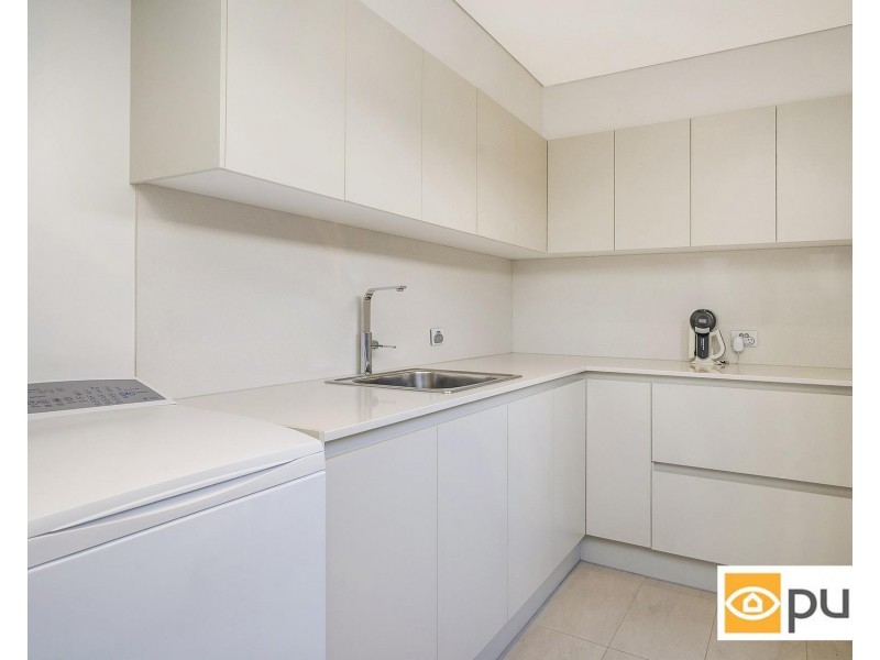 10 Hilda Street, Shenton Park WA 6008