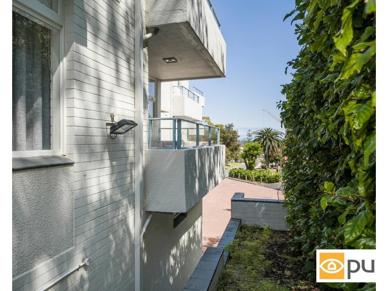3/1 De Bernales Walk, Cottesloe WA 6011