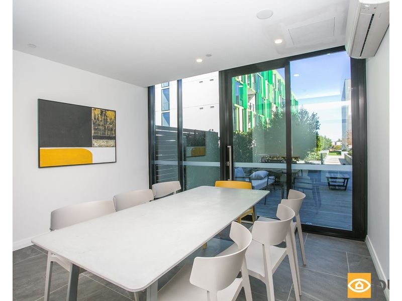 309/6 Baumea Way, Innaloo WA 6018