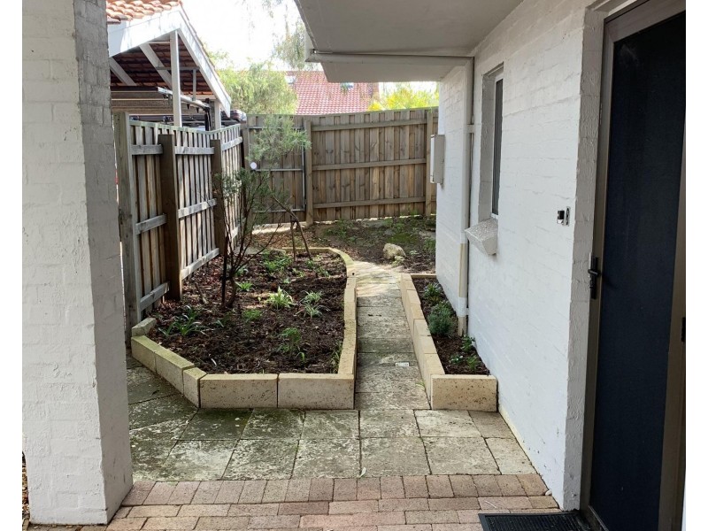 8 Tapper Lane, Claremont WA 6010