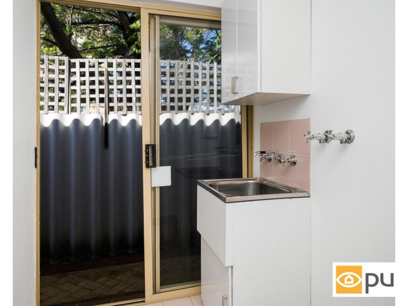 2/287 Cambridge Street, Wembley WA 6014