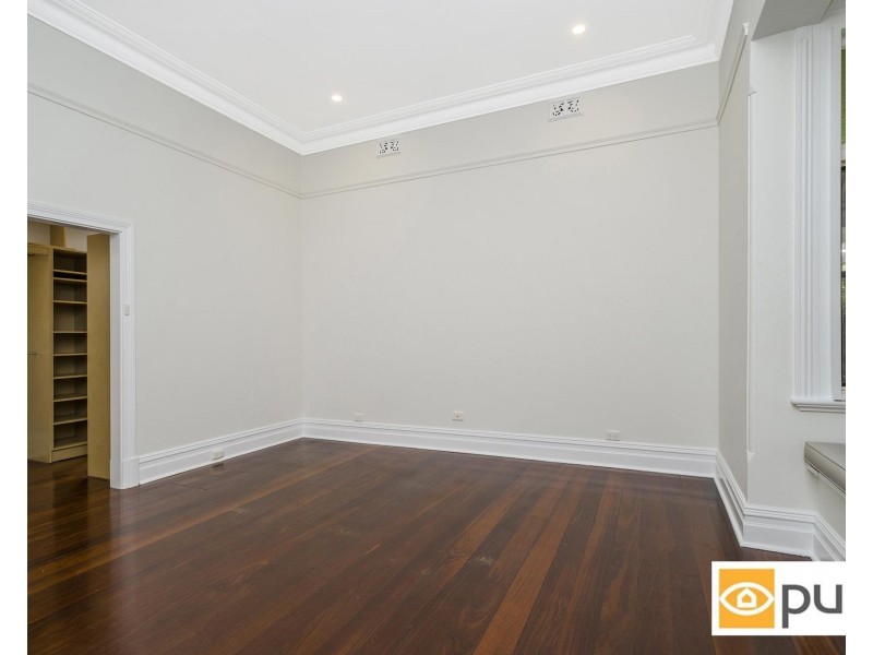 11 Wood Street, Swanbourne WA 6010