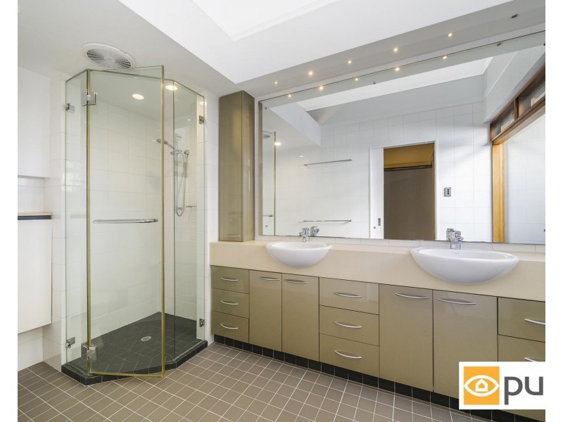 11 Wood Street, Swanbourne WA 6010