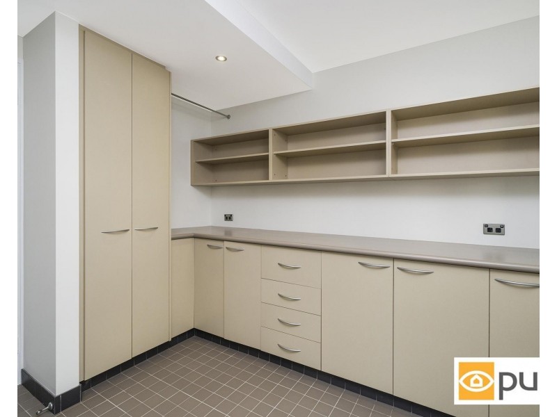 11 Wood Street, Swanbourne WA 6010