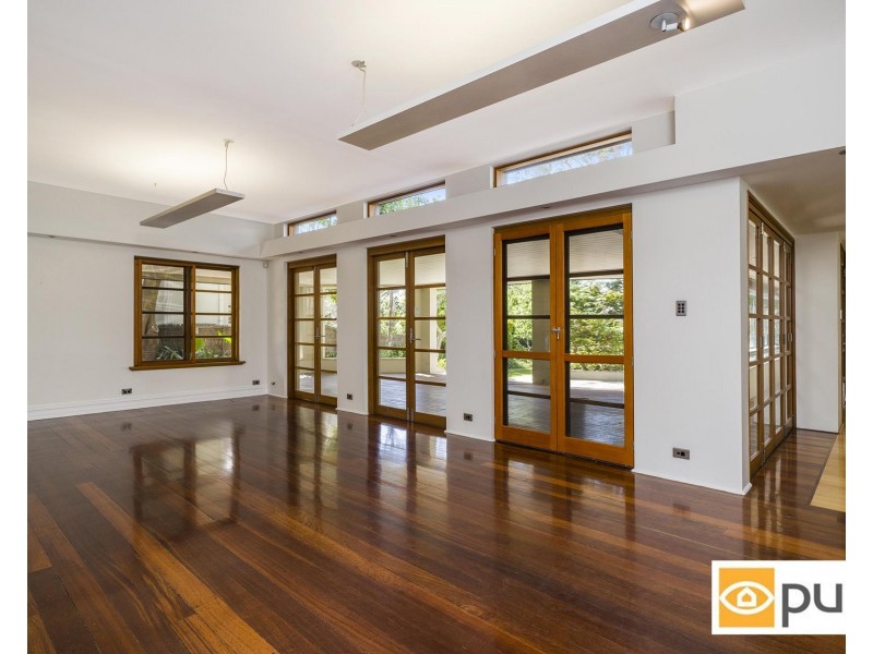 11 Wood Street, Swanbourne WA 6010