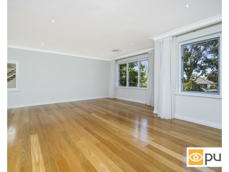 11 Wood Street, Swanbourne WA 6010
