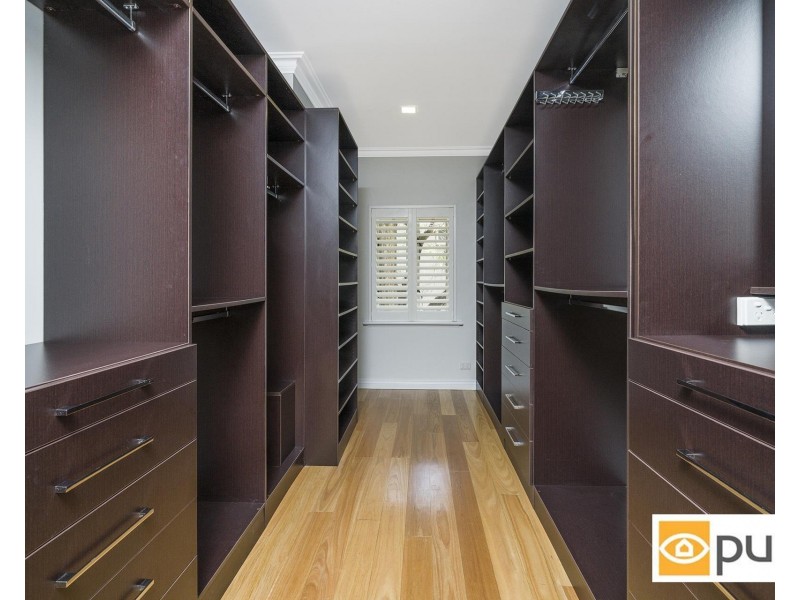 11 Wood Street, Swanbourne WA 6010