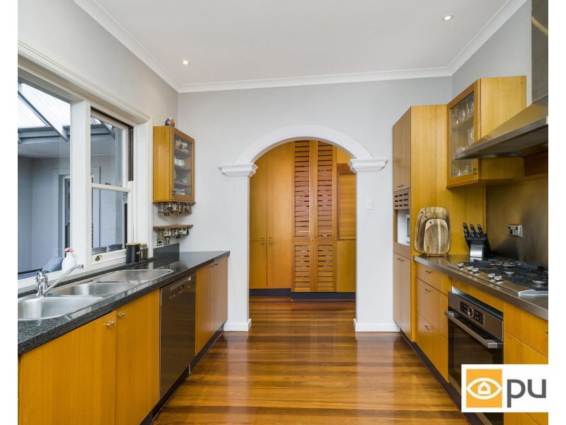 22 Kincardine Crescent, Floreat WA 6014
