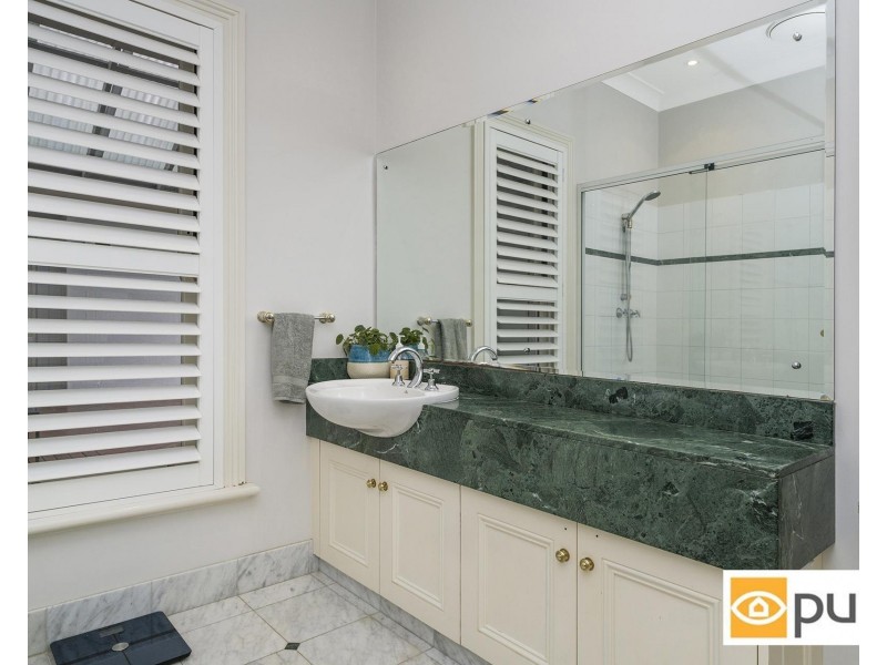 22 Kincardine Crescent, Floreat WA 6014