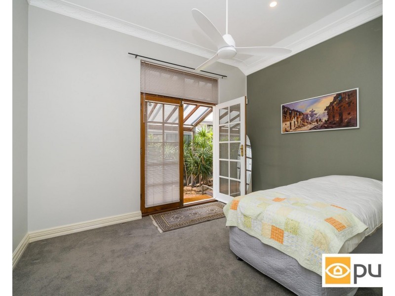 8 The Grove, Wembley WA 6014