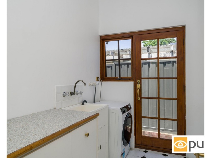 8 The Grove, Wembley WA 6014