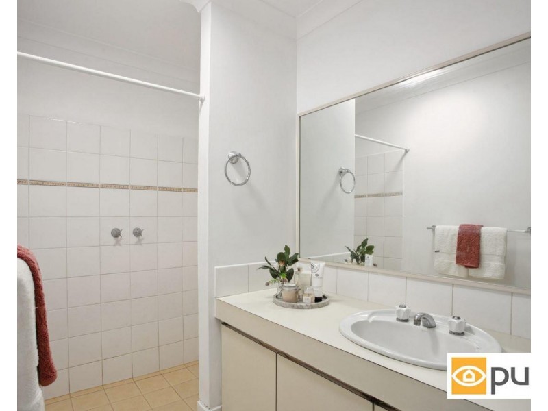 2/33 Strickland Street, Mount Claremont WA 6010