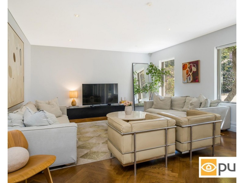 8 Columba Place, Peppermint Grove WA 6011