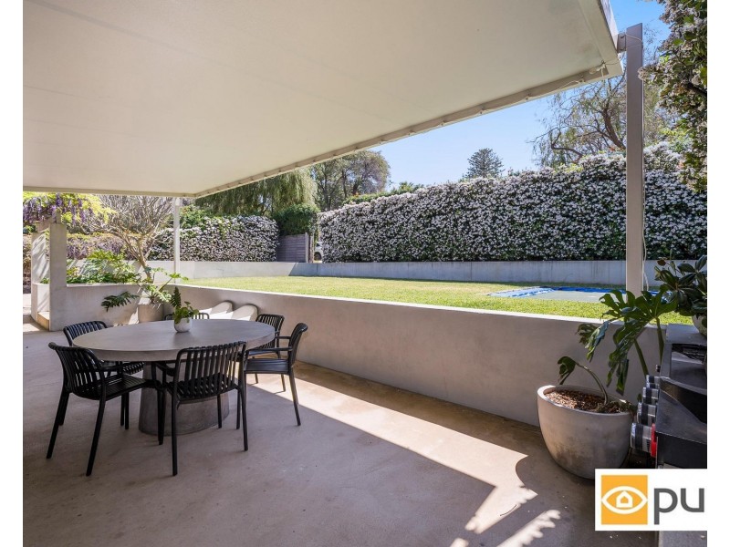 8 Columba Place, Peppermint Grove WA 6011