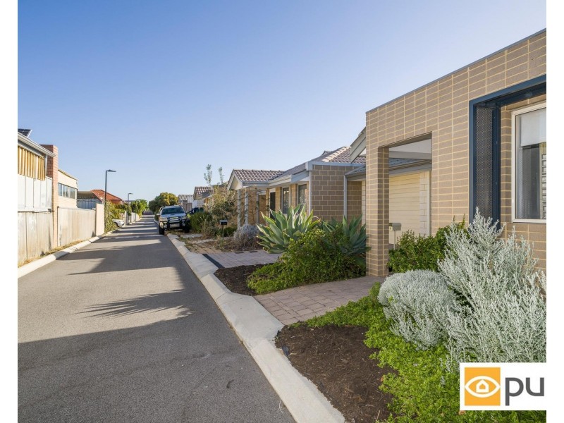 16 Gritten Lane, Doubleview WA 6018
