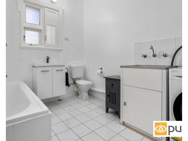 2/157 Cambridge Street, West Leederville WA 6007