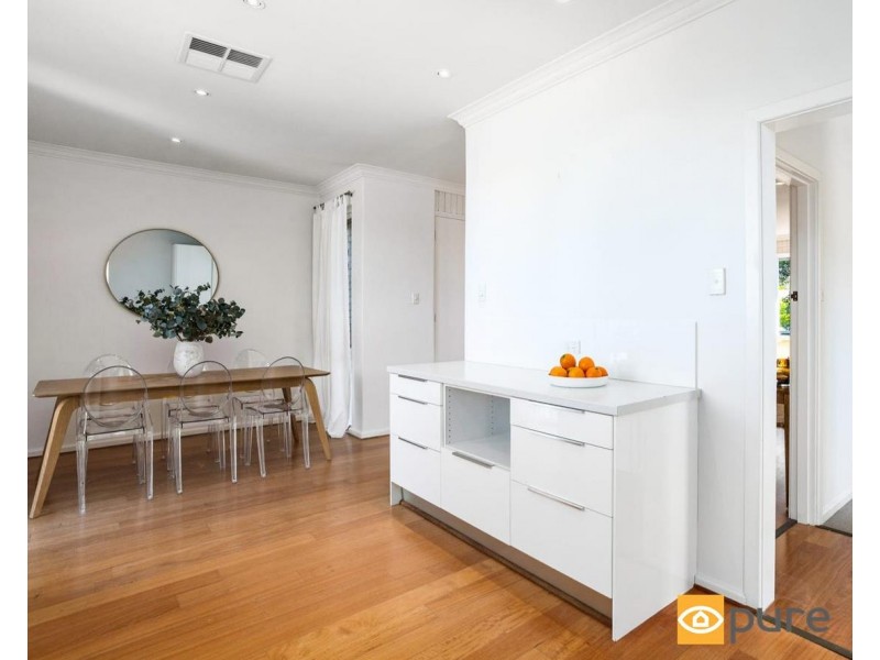 6/4 Richardson Avenue, Claremont WA 6010