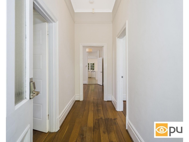 119 Curtin Avenue, Cottesloe WA 6011