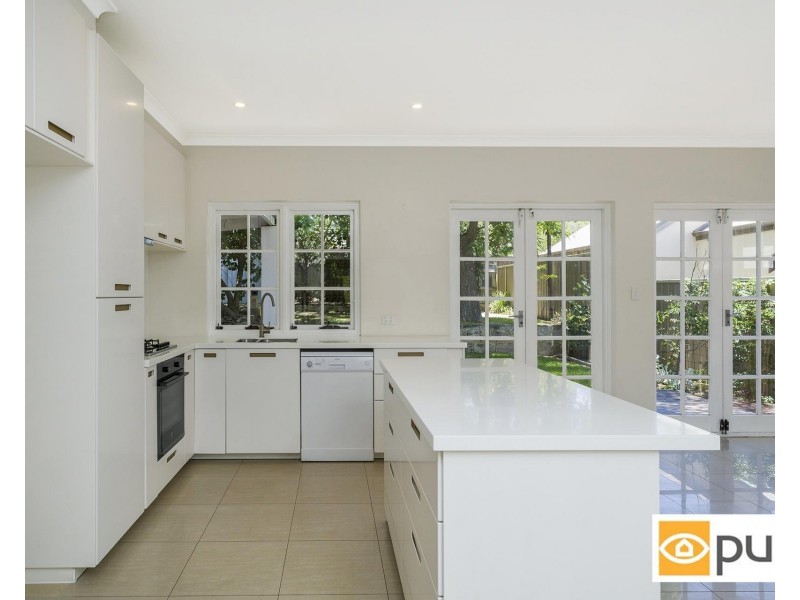 119 Curtin Avenue, Cottesloe WA 6011