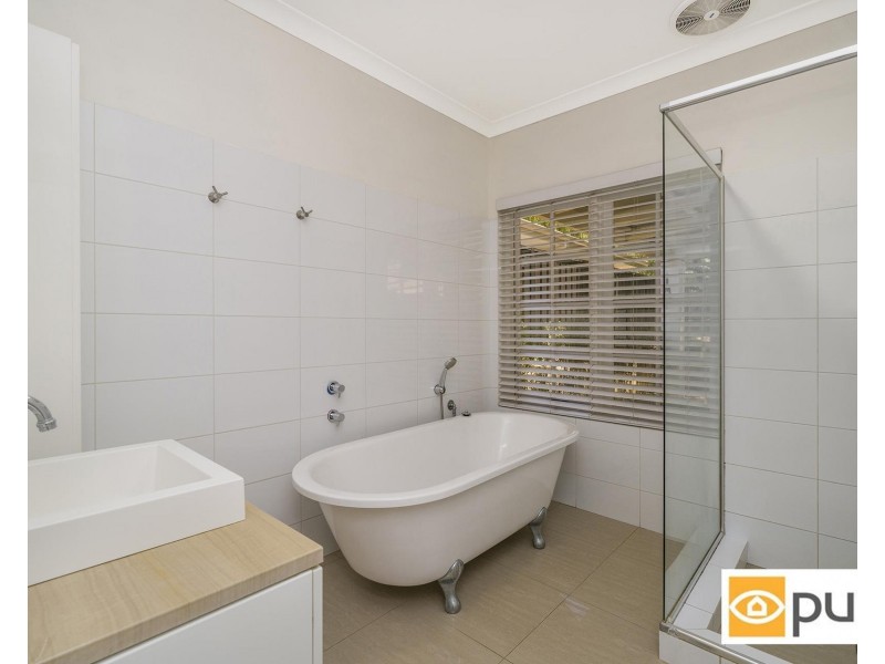 119 Curtin Avenue, Cottesloe WA 6011