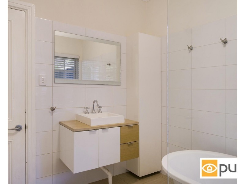 119 Curtin Avenue, Cottesloe WA 6011