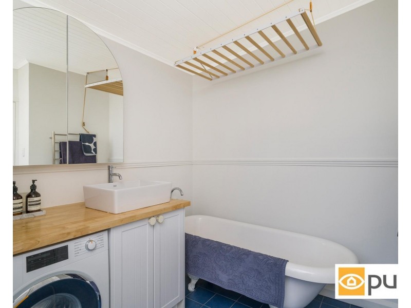 27 Violet Grove, Shenton Park WA 6008