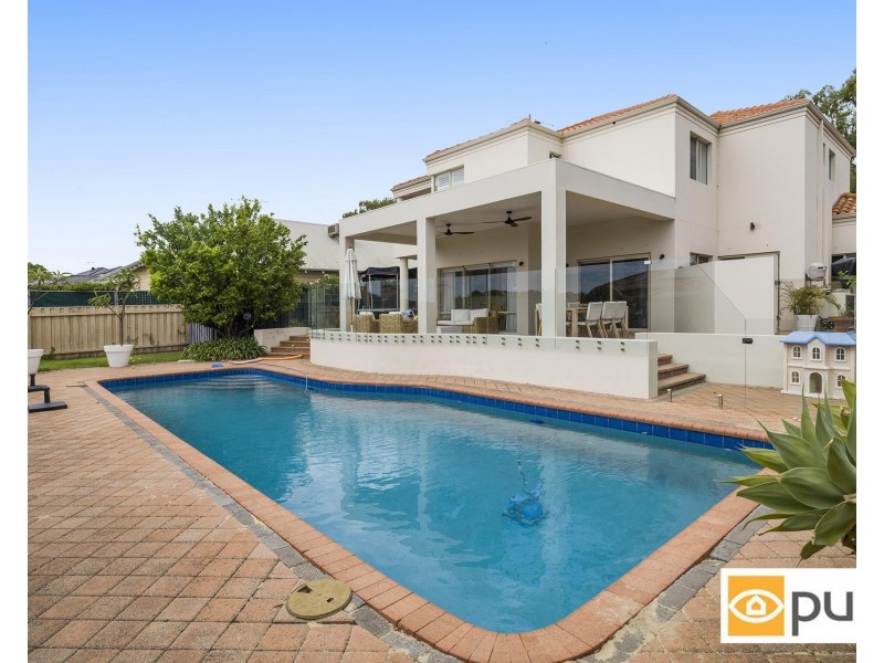 37 St Johns Wood Boulevard, Mount Claremont WA 6010