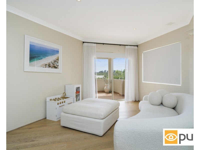 37 St Johns Wood Boulevard, Mount Claremont WA 6010