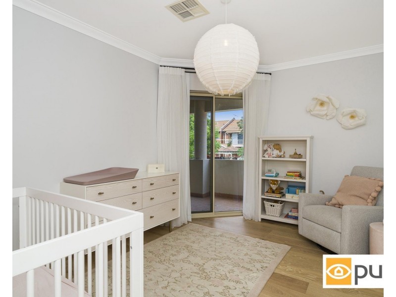 37 St Johns Wood Boulevard, Mount Claremont WA 6010