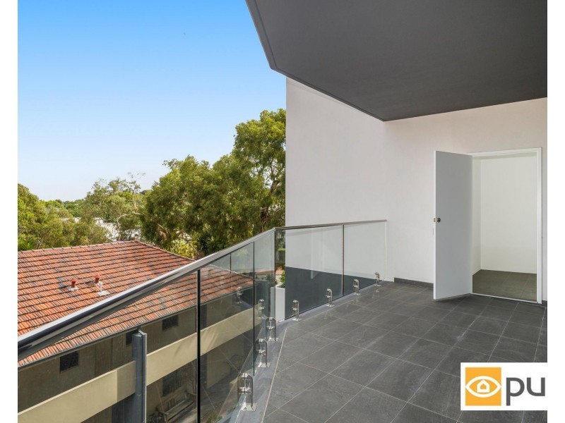 206/150 Broadway, Crawley WA 6009
