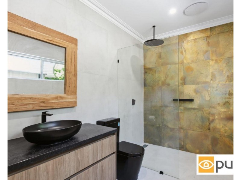 14 Roberta Street, Daglish WA 6008