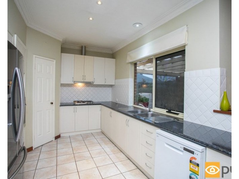 14 McKenna Glen, Mount Claremont WA 6010