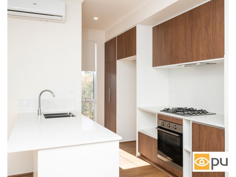 4/90 Winfield Street, Hamilton Hill WA 6163