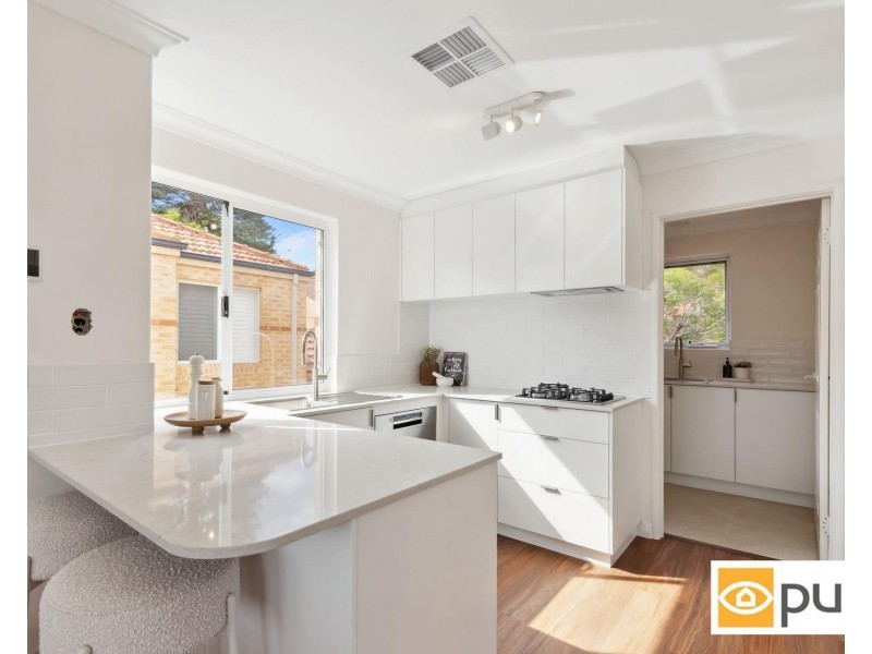 21/18 St Johns Wood Boulevard, Mount Claremont WA 6010