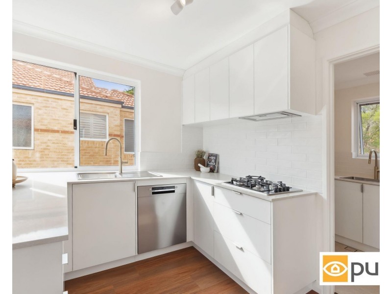 21/18 St Johns Wood Boulevard, Mount Claremont WA 6010