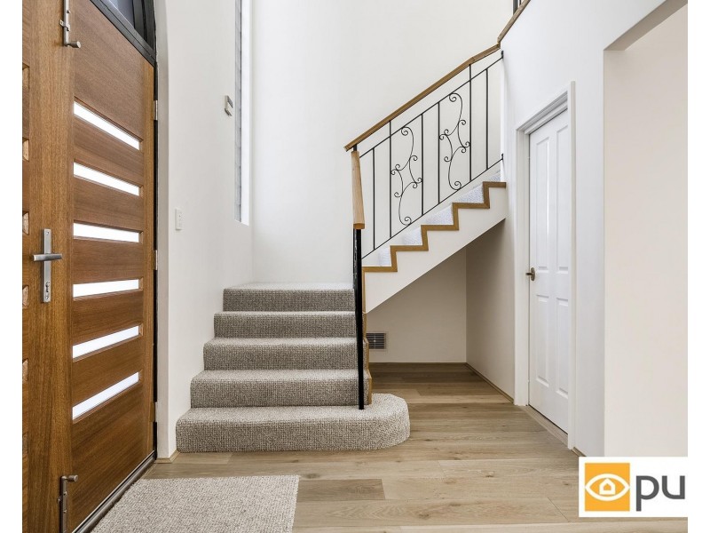 209 Curtin Avenue, Cottesloe WA 6011