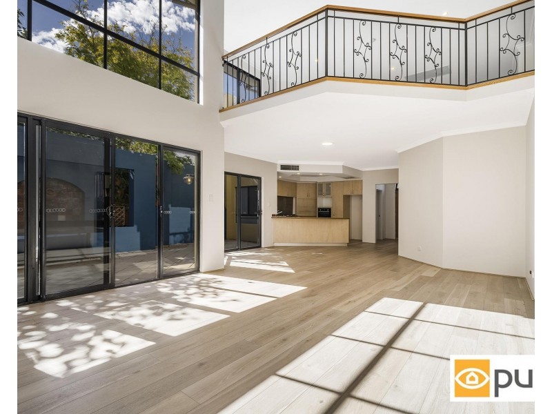209 Curtin Avenue, Cottesloe WA 6011